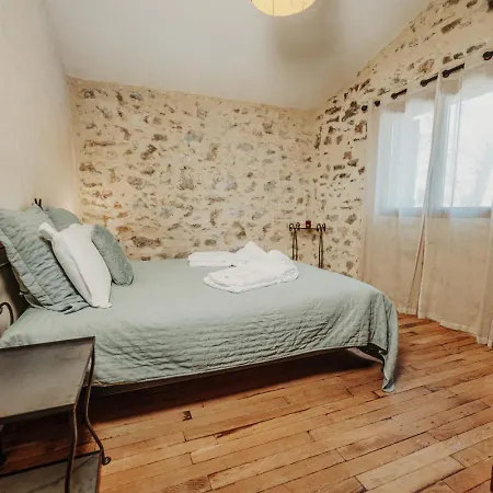 Mas Sarava - Retraite Detente - Pilates Et Massage *