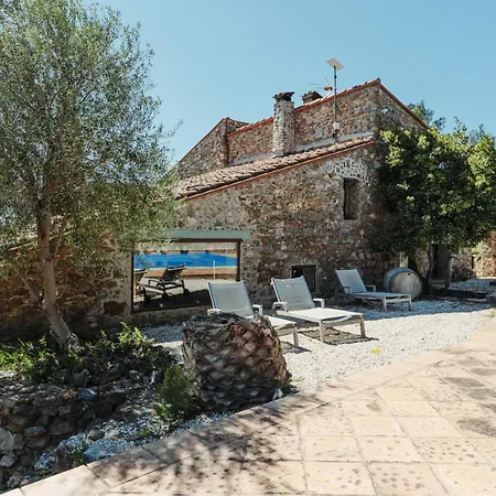 Mas Sarava - Retraite Detente - Pilates Et Massage Vila *