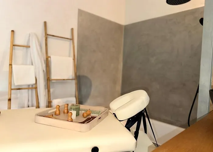 Mas Sarava - Retraite Detente - Pilates Et Massage * Espira-de-l'Agly